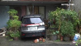 p高齡撞民宅1600