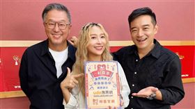 王偉忠（左起）、黃云歆、岑永康暢談《一村喜事：康樂隊來了》。（圖／金星文創提供）