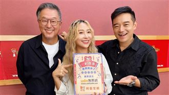 王偉忠（左起）、黃云歆、岑永康暢談《一村喜事：康樂隊來了》。（圖／金星文創提供）