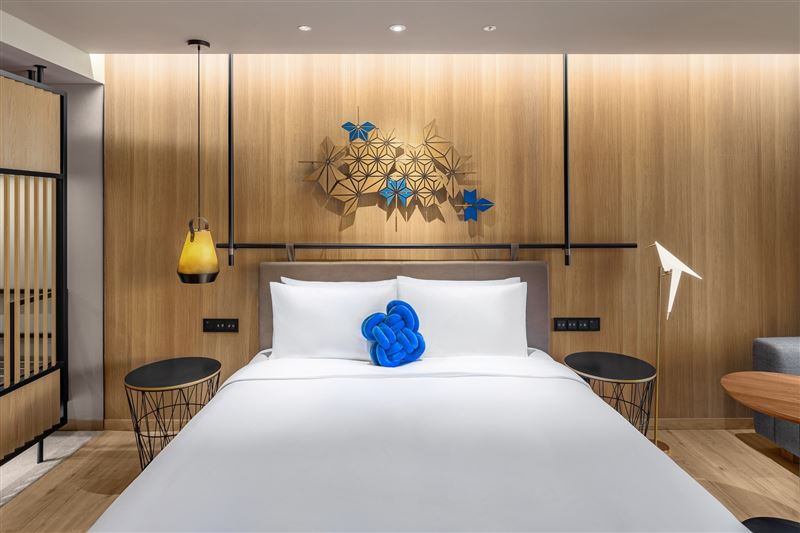 阿里山英迪格酒店2025台北旅展推出精品房一泊二食住宿券，現場每張售價14,999元。（圖／阿里山英迪格酒店提供）