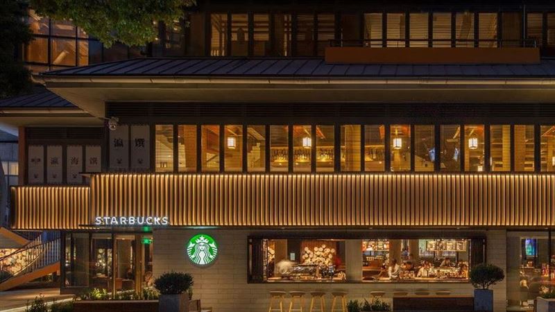 星巴克出售其中國業務60%股權，給投資公司博裕資本。（圖／翻攝自星巴克中國官網）