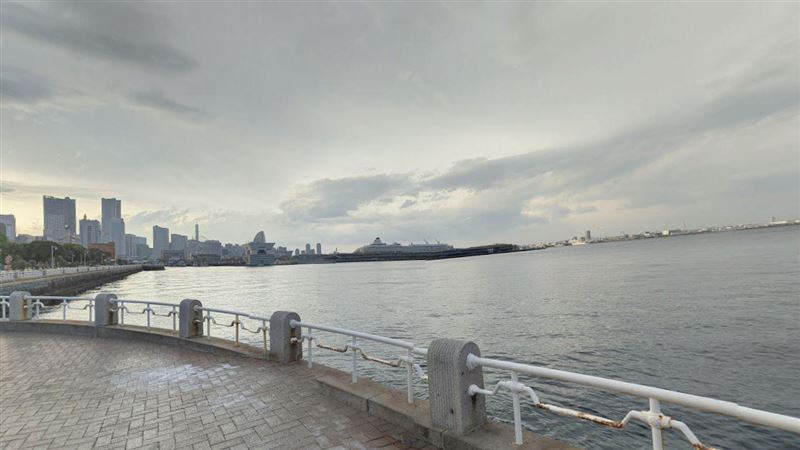 旅遊熱點海邊驚見無頭裸屍…下體也消失了