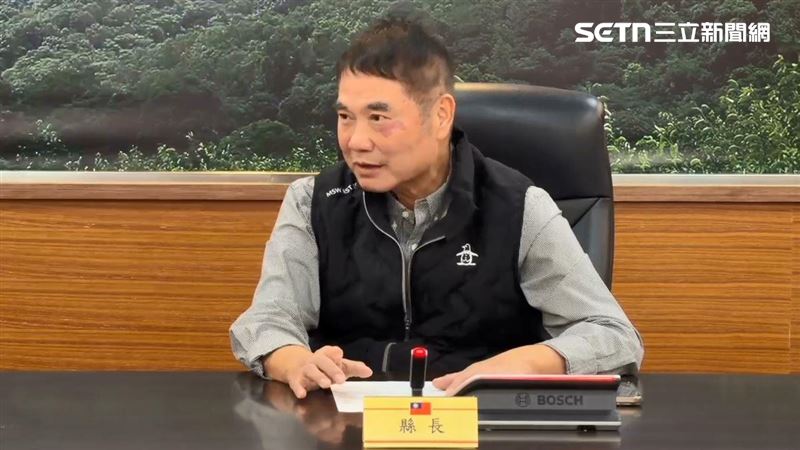苗栗縣長鍾東錦對詐騙集團撂狠話，認為對詐團成員與車手動鞭刑，不見得不是好方法。（圖／翻攝畫面）