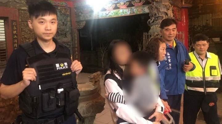 4歲童深夜失聯　大園警、巡守隊摸黑尋人