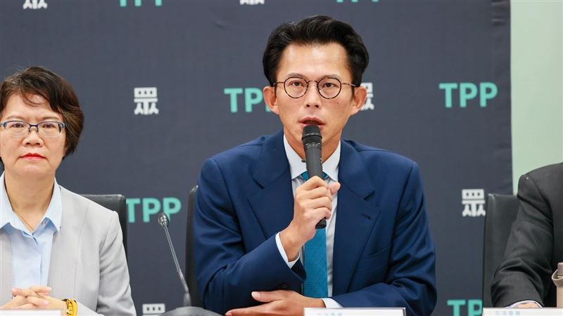 黃國昌批評，民進黨一貫以貼標籤的方式欺騙社會大眾。（資料圖／民眾黨團提供）