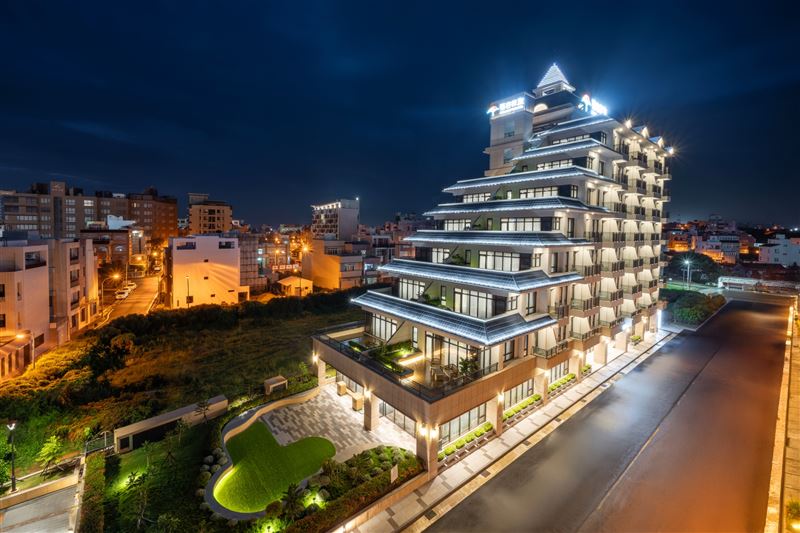 福容徠旅推出「萬元環島任選專案」，一次購買即可入住林口、中壢、水里、高雄、墾丁、澎湖任選四館平日入住乙晚。（圖／飯店旅宿業者提供）