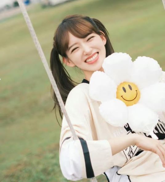 程瀟清純外貌引爆「奶萌風」。（圖／翻攝自IG）