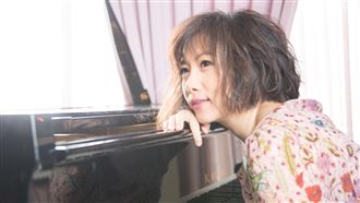 坣娜死訊強碰音樂會　好友阮丹青獻唱緬懷