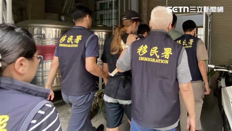 2名外籍男子已違反入出國及移民法第29條規定，將依法予以驅逐出國。（圖／翻攝畫面）
