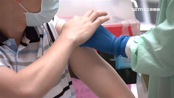 不論流感還是帶狀疱疹都可以由醫師評估後施打疫苗