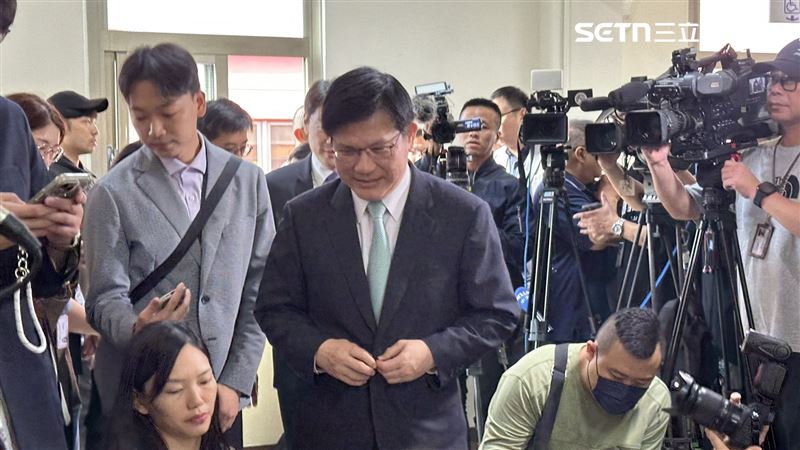 林佳龍受訪。（圖／記者詹宜庭攝影）