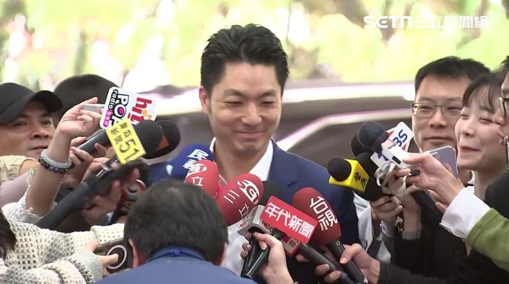 被問普發現金怎麼用，蔣萬安笑說回去問老闆（圖／翻攝畫面）