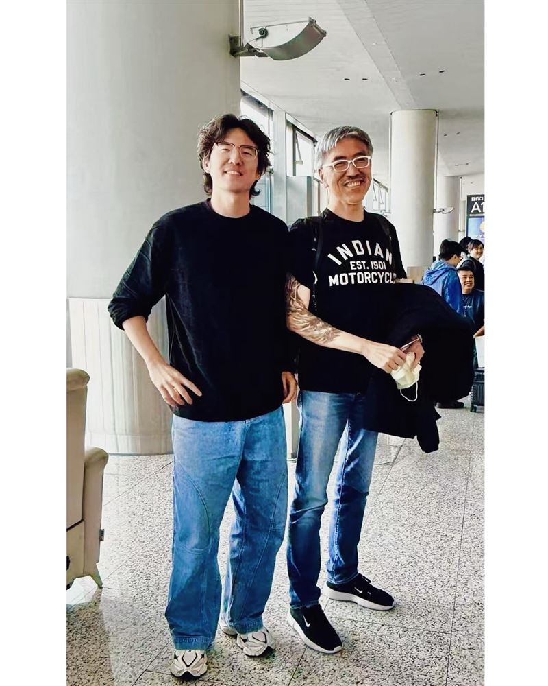 屠穎與兒子的合照。（圖／翻攝自Threads @josh_tuuu）