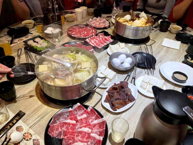 立冬進補「三多一少」口訣，控油、減鈉、補得好。（圖／醫健新聞網提供）