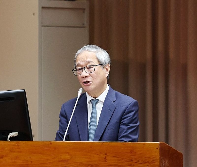 談到是否撤回已經頒出的「三金獎項」，文化部長李遠表示，「要收回理由不足」。（圖／中央社）