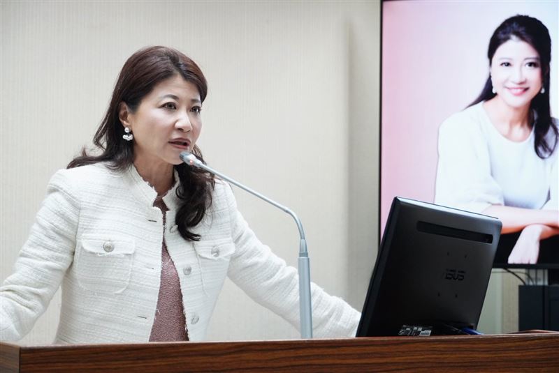 林楚茵直言，國防預算民調打臉了鄭麗文。（圖／林楚茵辦公室提供）