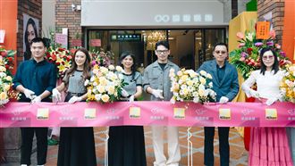 Nikon體驗中心8週年慶　阿KEN現身代言