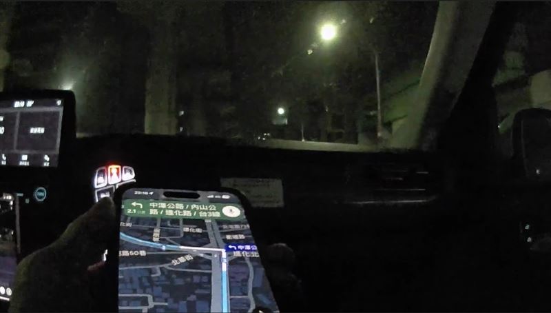 原需10多分鐘的路程，最終僅花3分鐘就抵達醫院。（圖／翻攝畫面）