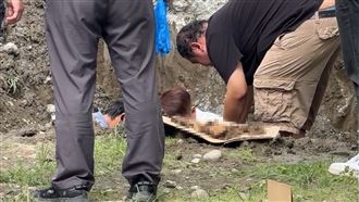 建案挖地基驚見不明人骨　法師現身超渡