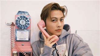 王子哭窮喊要幫爸還債！陳沂酸人設立太多