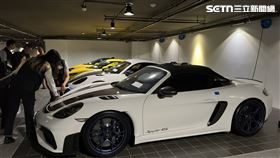 太子集團稀世豪車群再曝光「全部上銬」（圖／調查局提供）