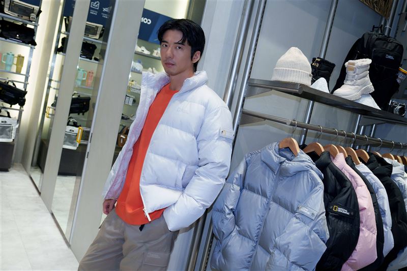傅孟柏穿著最新羽絨系列。（圖／品牌業者提供）