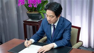 感謝國軍協助救災　賴清德手寫卡片內容曝