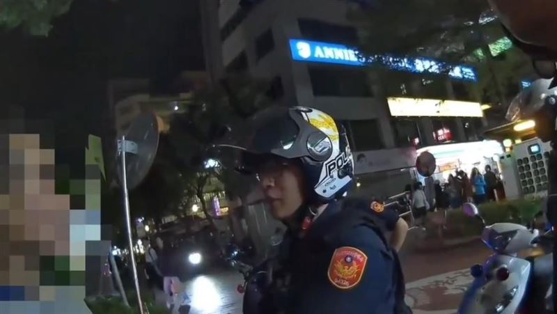 新北,新莊,酒醉,補習班,泥醉,保護管束。（圖／翻攝畫面）