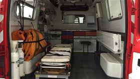 緊急後送,民間救護車,開道,紅斑馬