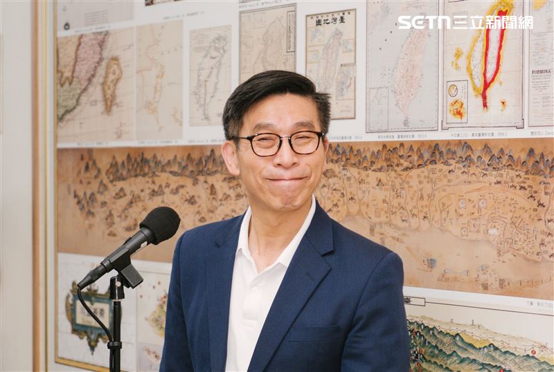 鍾佳濱表示，如果公教人員退休後有五、六萬所得，要吃幾顆蛋應該不是經濟上，而是健康上的考量。（圖／記者楊士誼攝影）