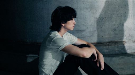 五堅情確定消失演藝圈！邱鋒澤最新近況曝