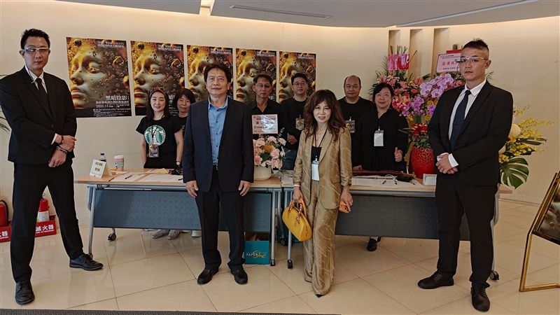 曹雨婷與演藝工會團隊主辦2025影視高峰會（圖／記者鍾智凱攝）