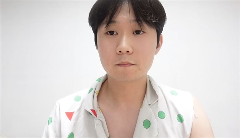 大寶醬稱最近有許多中國人在韓國「強摘器官」，引發網友恐慌。（圖／翻攝自韓国人先生デボちゃんYouTube頻道）