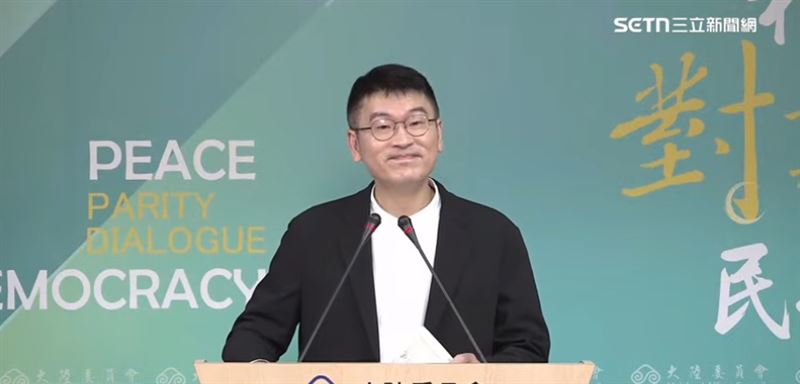 梁文傑說明中配爭議。（圖／翻攝畫面）