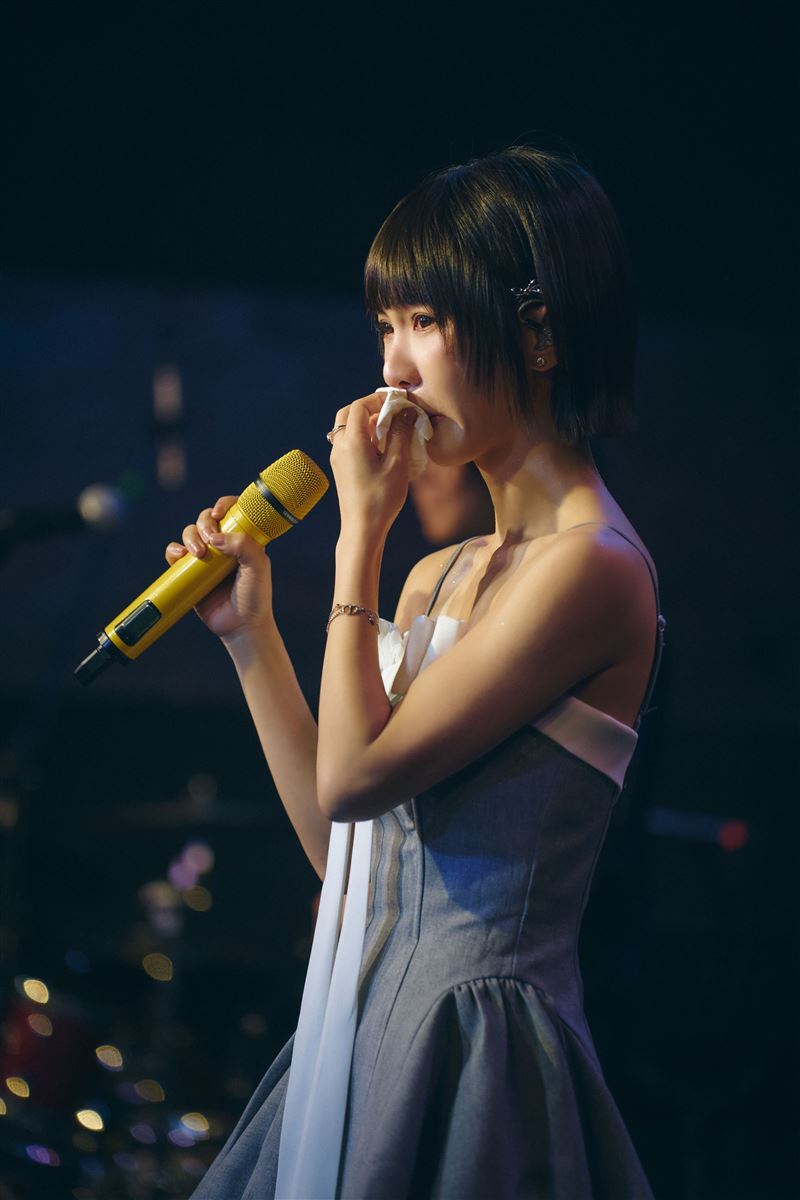 溫妮舉辦「未完成」演唱會，一度失控淚崩。（圖／相映音樂提供）