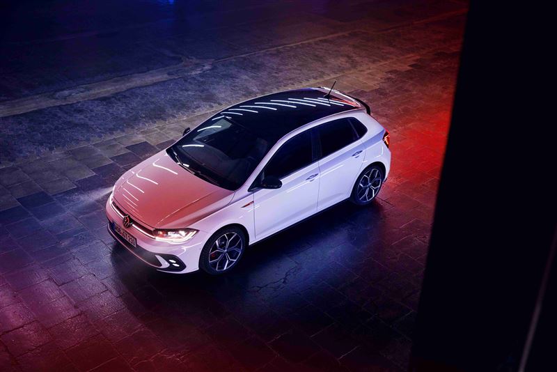 GTI運動化懸吊還把車身壓低15mm，過彎更穩、操控更俐落。（圖／Volkswagen提供）