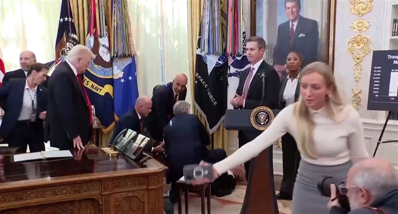 1名來自諾和諾德的高層主管突然昏倒，導致活動一度中斷。（圖／翻攝自@atrupar X）