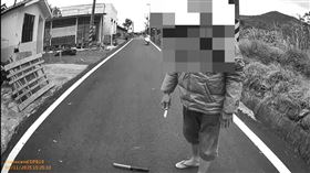 花蓮,通緝犯,拒捕,持刀襲警,毒品列管人口,竊盜。（圖／翻攝畫面）