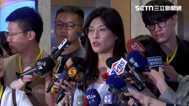 明和中國政黨追思共諜!鄭麗文:兩岸和解