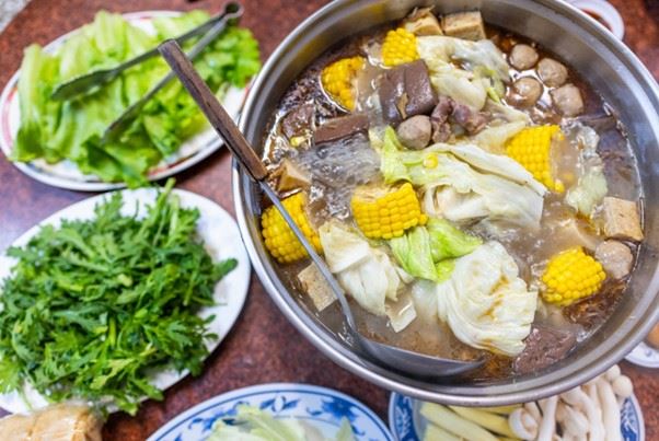 進補時需要注意不可太過油膩(圖/CANVA製作)