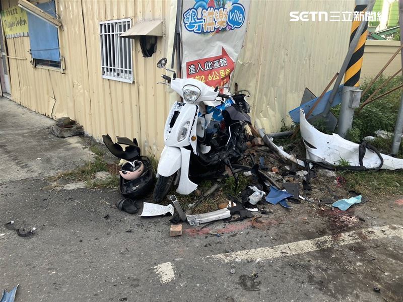 4貼機車慘遭車禍波及，夫妻倆人恐面臨截肢。（圖／翻攝畫面）