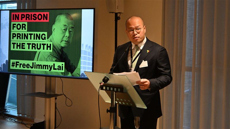 黎崇恩IPAC求救黎智英:父被關已逾1760天