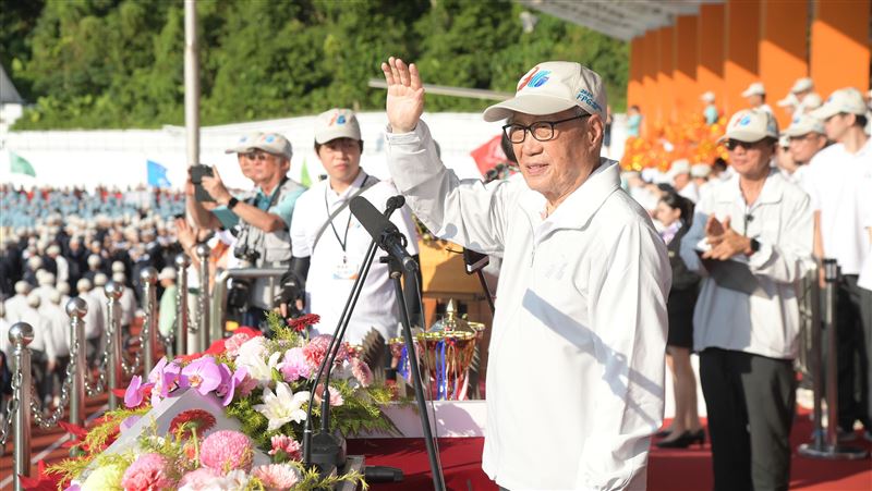 台塑運動會7年後復辦，吳嘉昭定調「變局用快解」：五大轉型加速、AI累計2,037件年效益約77億；差別化產品2025佔比拚52.8%，南亞、台化第三季轉盈，集團營運現回溫跡象。（圖／台塑提供）