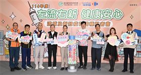 疾管署攜手家樂福推動流感及新冠疫苗接種站。（圖／疾病管制署提供）