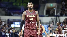 PLG例行賽，台鋼獵鷹洋將翟蒙36分9籃板。（圖／記者劉彥池攝影）