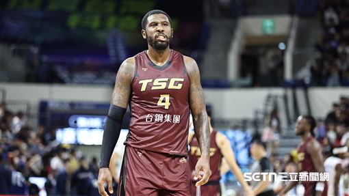 獵鷹洋將剩他照贏　勇士輸36分開幕戰最慘