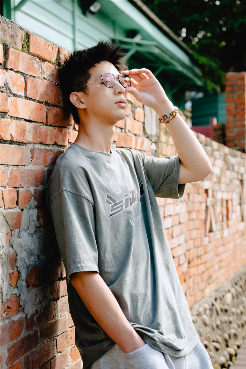 歌手林亭翰打球出意外。（圖／北投映像電影提供）