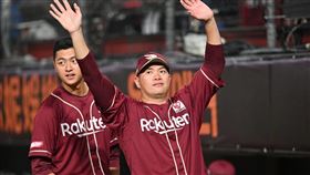 蕭齊（左）和宋家豪（右）此役都有登板。（圖／桃園市政府提供） 