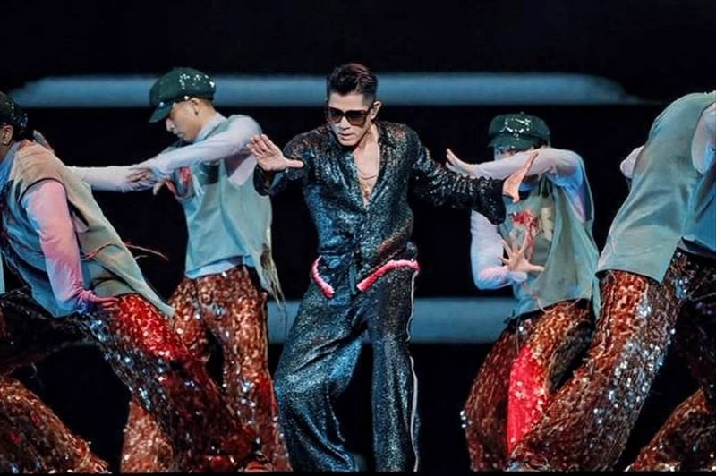 郭富城是1990年代香港樂壇「四大天王」,亦為動感藝人的代表之一,60歲的他開演唱會熱力不減。(圖/翻攝自郭富城IG)