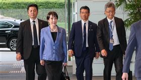 高市早苗稱自上任來一直沒機會去美容院，剪燙髮都靠自己來，結果弄壞被丈夫笑。（圖／翻攝自X平台 @Kxzxyx18）